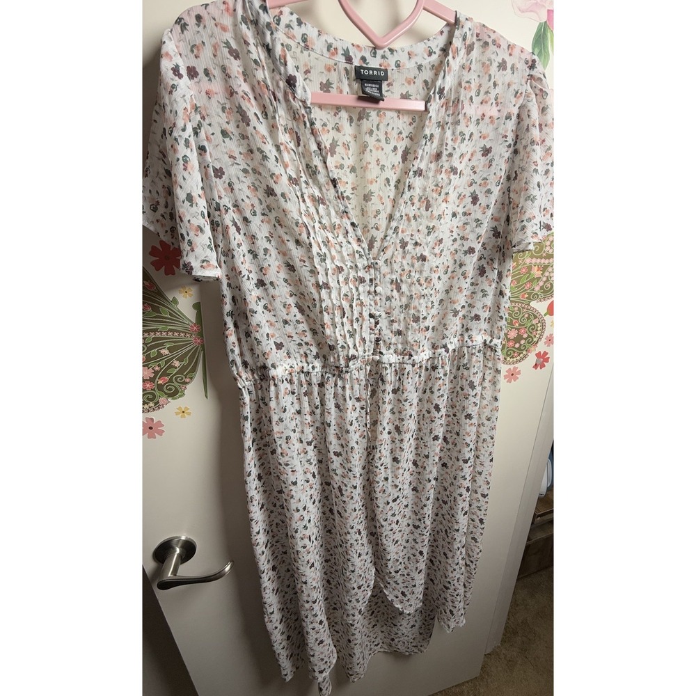 Torrid Women's Floral Midi Dress‎ Ivory Size 1 Plus